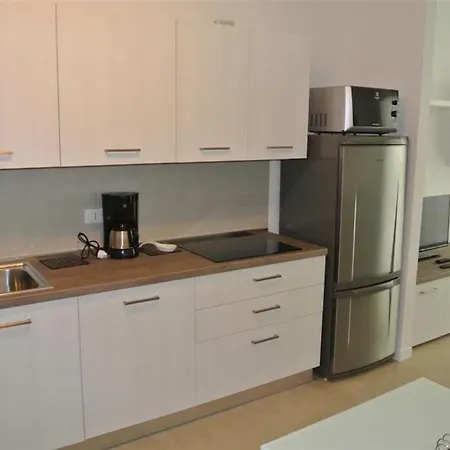 Apartman Comfy 200m From The Sea *
